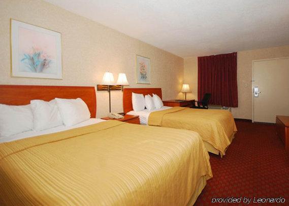 Greenville Inn & Suites Quarto foto